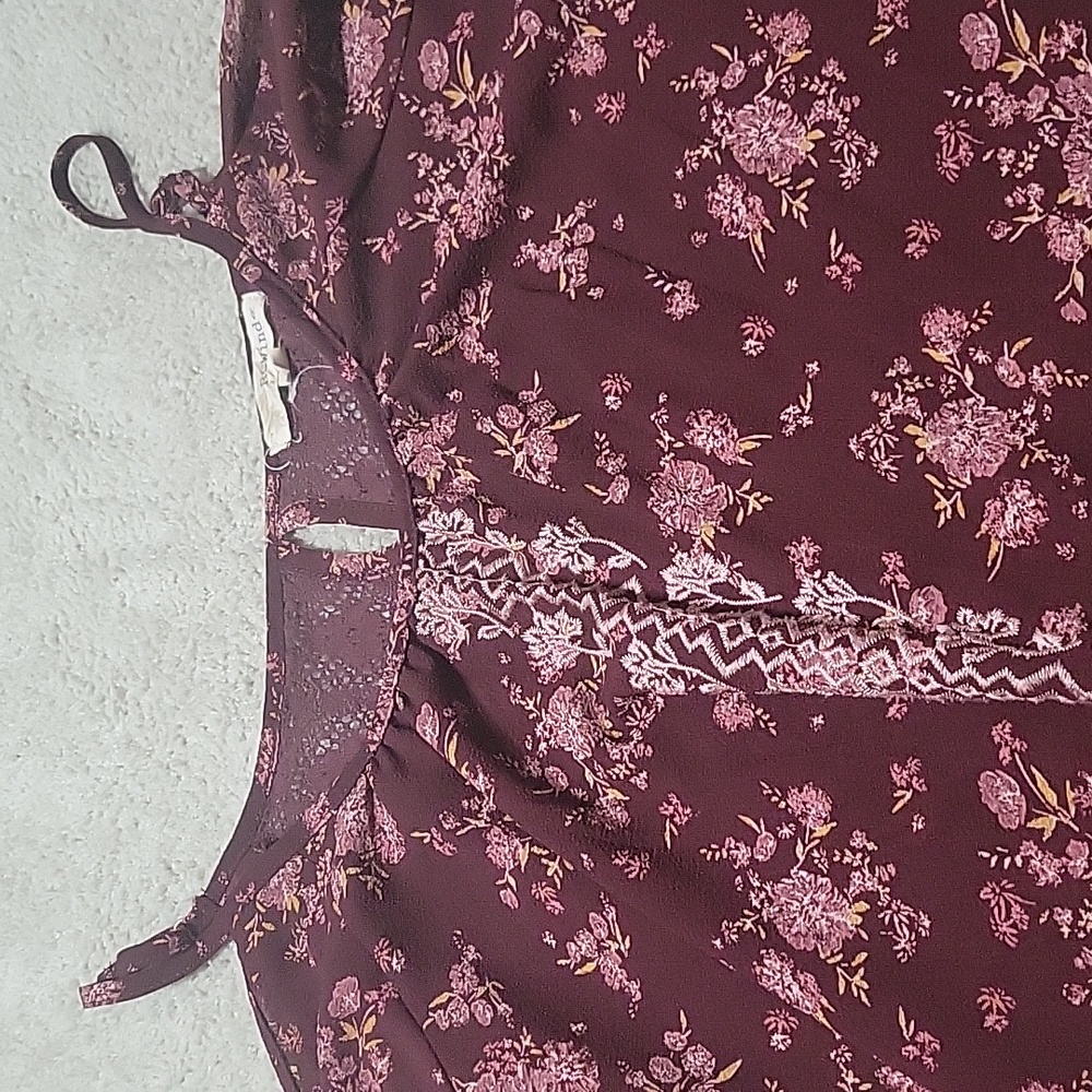 🌞Rewind Burgundy Cold Shoulder Blouse Sz Large - Picture 3 of 5
